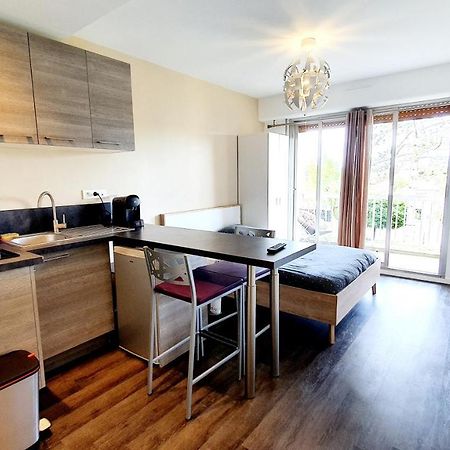 Le Studio Cosy D'Angelique Et David Avec Parking Rambouillet Kültér fotó